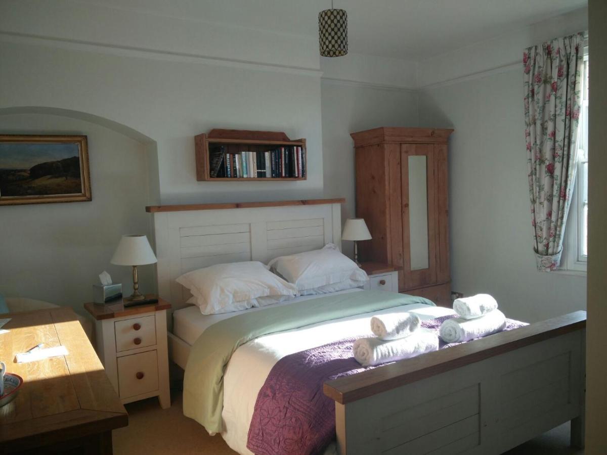 לינה וארוחת בוקר Mickleton  Winton House חדר תמונה
